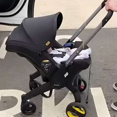Newborn-friendly travel system stroller with extra storage